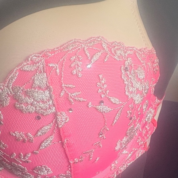 Victoria secret Pink Floral Embroidered Bra and Garter Brief Set - Picture 10 of 11